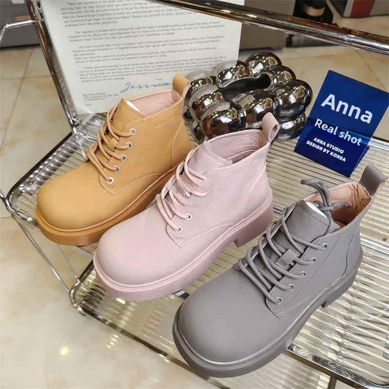 Genuine Leather Boots Women's round Toe Thick Bottom British Style Short Boots Spring Autumn Single Boot Comfortable Fit
Genuine Leather Boots Women's round Toe Thick Bottom British Style Short Boots Spring Autumn Single Boot Comfortable Fit
