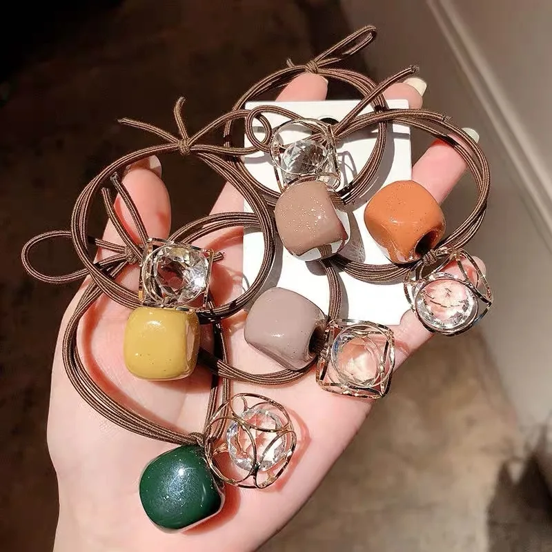 Hollow Square Rhinestone Head Rope Hair Accessories Bun Head Small Rubber Band Hair Rope High Elastic Head Rope Women
Hollow Square Rhinestone Head Rope Hair Accessories Bun Head Small Rubber Band Hair Rope High Elastic Head Rope Women