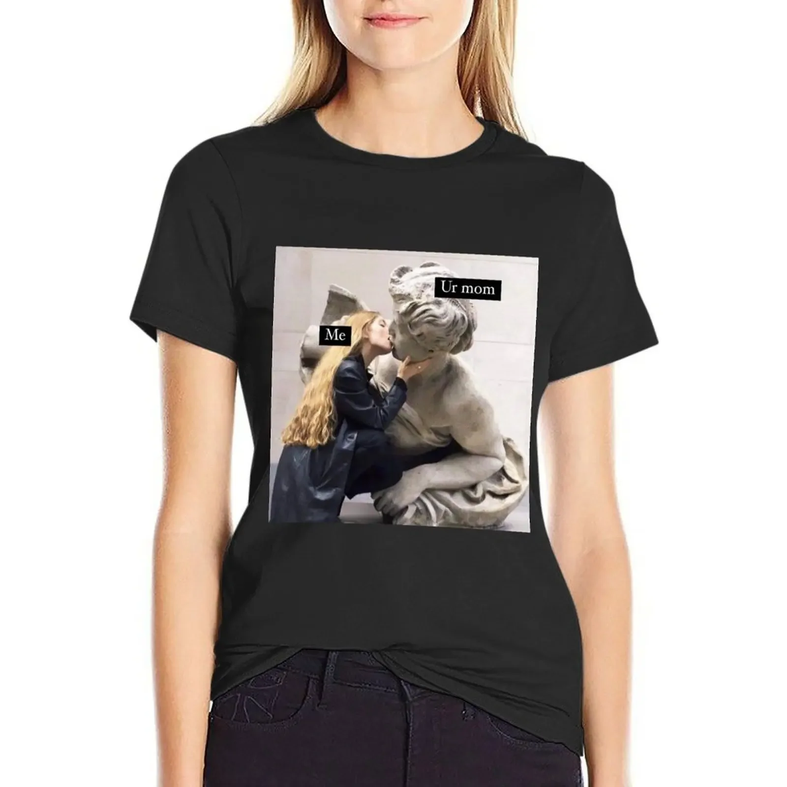 Kissing Ur Mom Statue T-Shirt tees summer tops animal print shirt for girls workout shirts for Women 
Kissing Ur Mom Statue T-Shirt tees summer tops animal print shirt for girls workout shirts for Women
