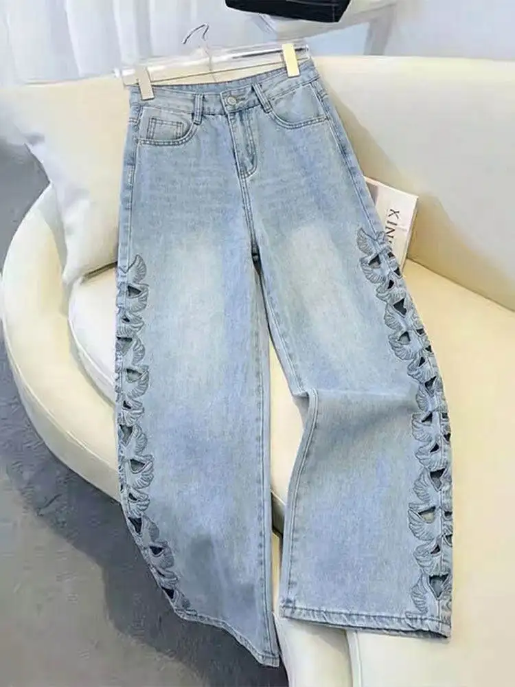 Elegant Hollow out Embroidered High Waist Loose Fit Jeans Women's Summer 2026 Fashionable Versatile Wide Leg Pants
Elegant Hollow out Embroidered High Waist Loose Fit Jeans Women's Summer 2026 Fashionable Versatile Wide Leg Pants
