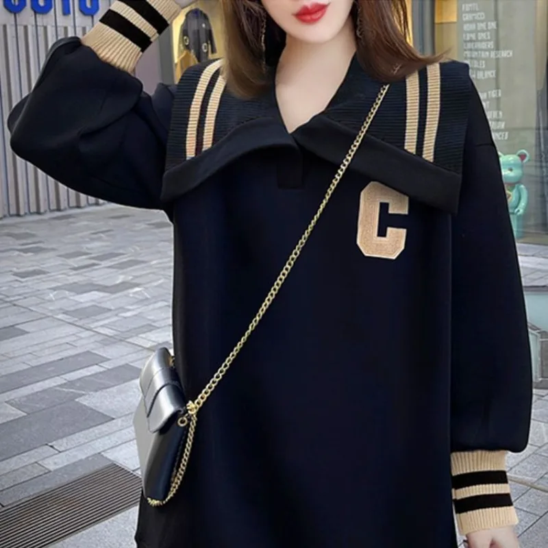 Autumn and Winter Women's Pullover Doll Neck New Patchwork Loose Commuter Long Sleeved Sweater Mid Length Letter Printed Dress
Autumn and Winter Women's Pullover Doll Neck New Patchwork Loose Commuter Long Sleeved Sweater Mid Length Letter Printed Dress