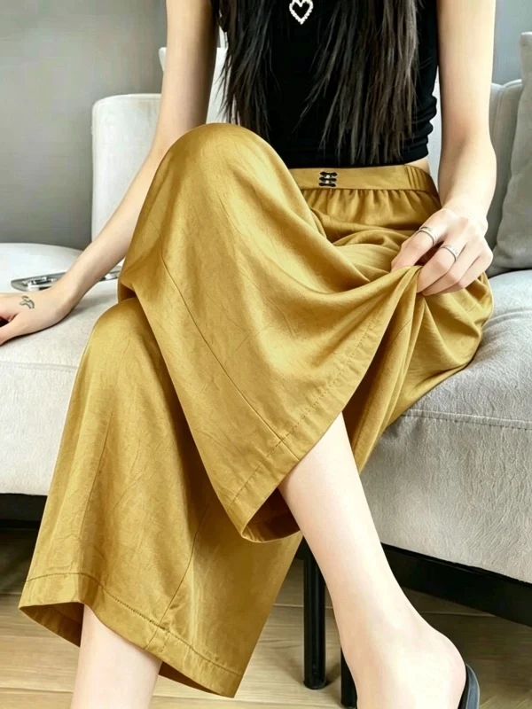 Summer Thin Wide Leg Pants Women's Casual High Waist Elastic Polyester Fabric Breathable Ice Silk Loose Slimming Pants
Summer Thin Wide Leg Pants Women's Casual High Waist Elastic Polyester Fabric Breathable Ice Silk Loose Slimming Pants
