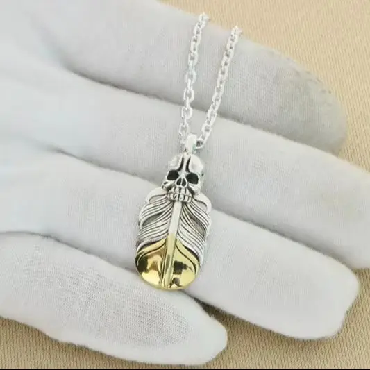 Gothic style pure silver skull gold tail leaf pendant for men and women, cool trendy people, cool necklaces, trendy people, Euro
Gothic style pure silver skull gold tail leaf pendant for men and women, cool trendy people, cool necklaces, trendy people, Euro