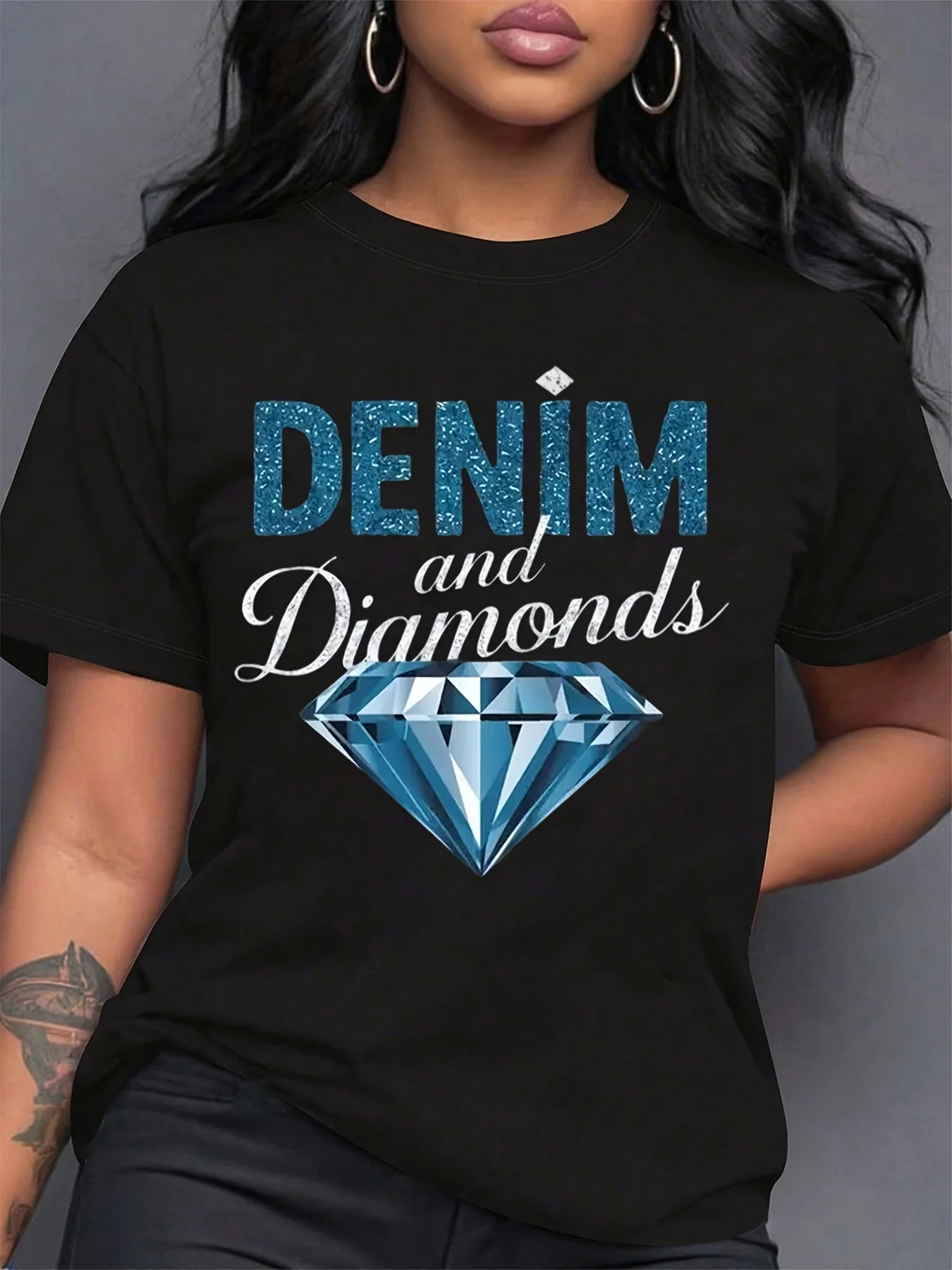 Women's T-Shirts Denim and Pearls with Bow, 2026 Outfit for Stylish Women T-Shirt with Denim and Pearls Coquette Bow Design
Women's T-Shirts Denim and Pearls with Bow, 2026 Outfit for Stylish Women T-Shirt with Denim and Pearls Coquette Bow Design