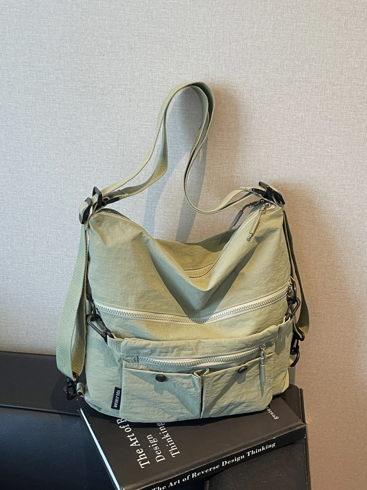 Новинка 2025, модная водонепроницаемая большая женская сумка-тоут с двойным плечом, подмышки, модный дизайн, пригородная сумка из полиэстера, ли...
Новинка 2025, модная водонепроницаемая большая женская сумка-тоут с двойным плечом, подмышки, модный дизайн, пригородная сумка из полиэстера, ли...