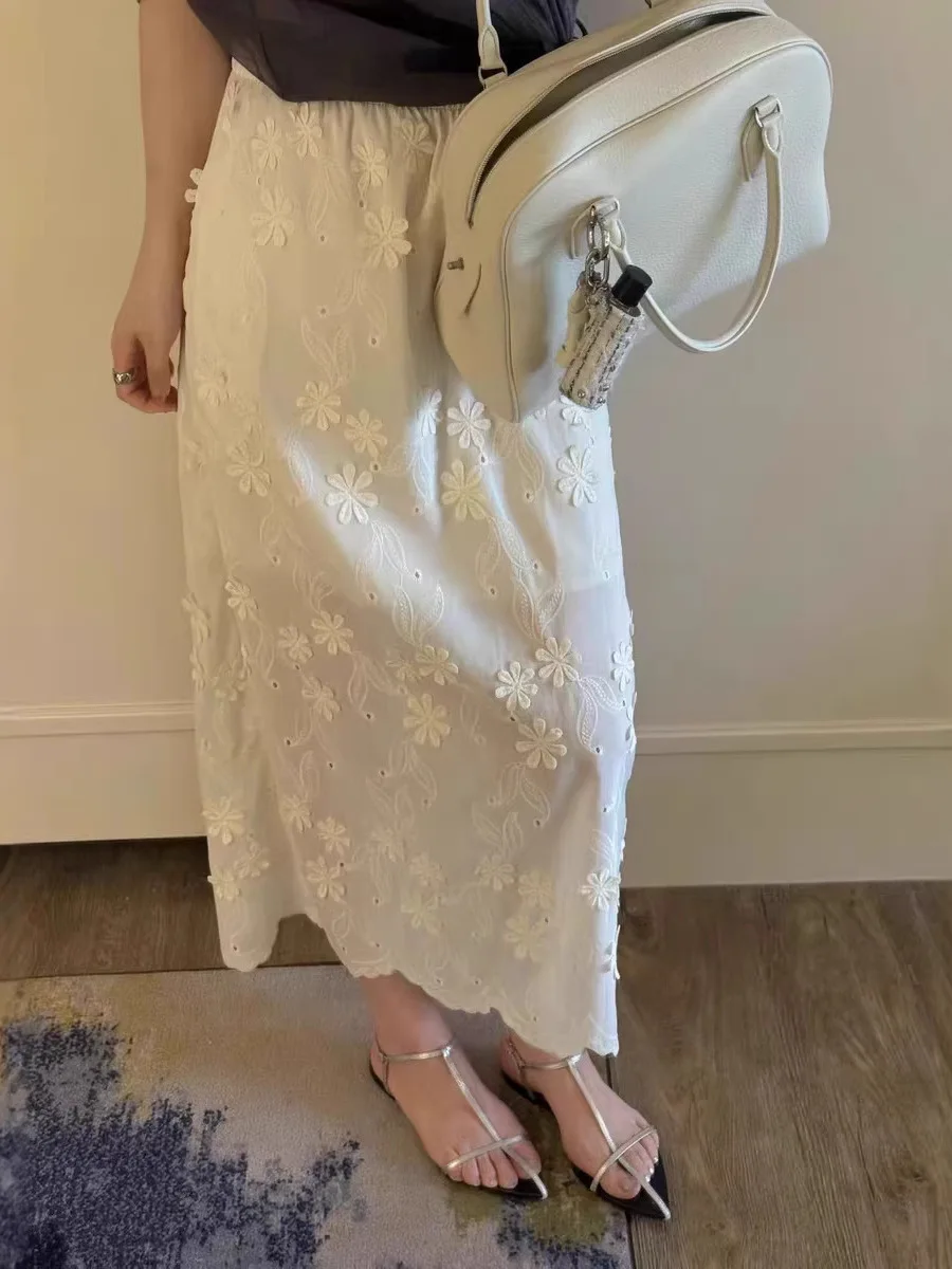 Elegant High Waist Lace Half Skirt 3D Floral Embroidery Gentle Style Summer New Arrival Women's Fashion Skirts
Elegant High Waist Lace Half Skirt 3D Floral Embroidery Gentle Style Summer New Arrival Women's Fashion Skirts
