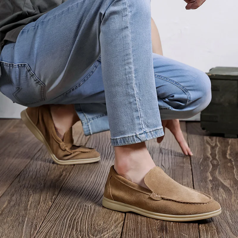 Premium Men's Suede Loafers Shoes Slip on Casual Flats 2026 New Fashion Lazy Shoes Breathable Lightweight Driving Shoes Footwear
Premium Men's Suede Loafers Shoes Slip on Casual Flats 2026 New Fashion Lazy Shoes Breathable Lightweight Driving Shoes Footwear