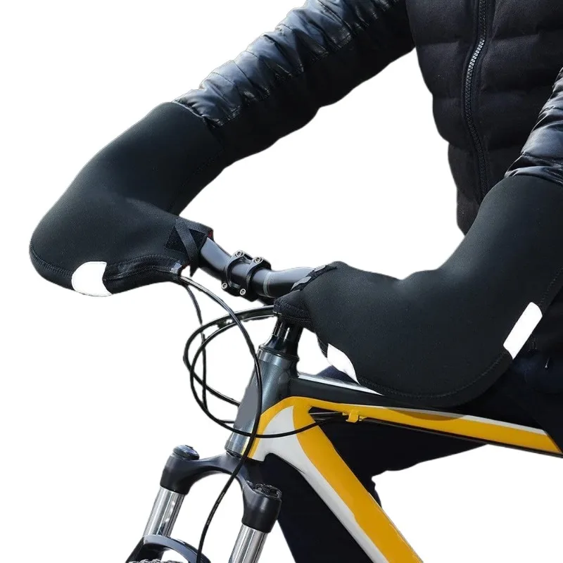 Unisex neoprene bicycle handlebar cover winter bicycle racing gloves waterproof warm function protection printing outdoor sports
Unisex neoprene bicycle handlebar cover winter bicycle racing gloves waterproof warm function protection printing outdoor sports