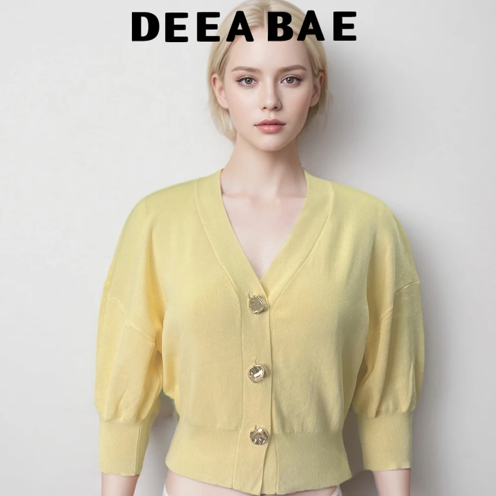 DEEABAE, осенний новый продукт, женское вязаное повседневное пальто с цветочным принтом и пуговицами, со средним рукавом и v-образным вырезом, плоская игольная открытая вязаная куртка
DEEABAE, осенний новый продукт, женское вязаное повседневное пальто с цветочным принтом и пуговицами, со средним рукавом и v-образным вырезом, плоская игольная открытая вязаная куртка