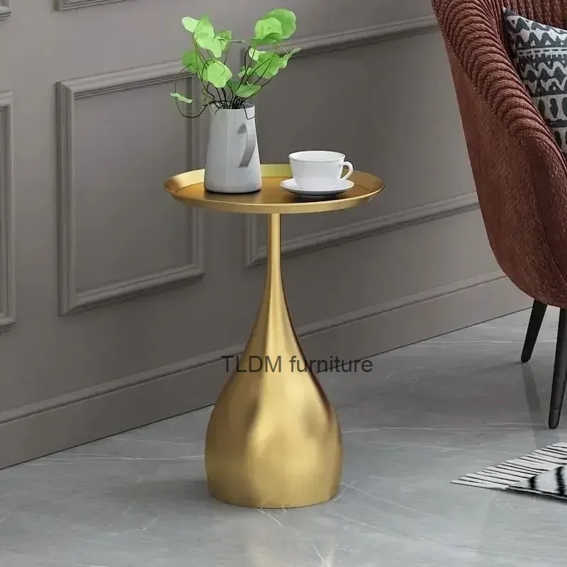 Aesthetic Storage Side Table Tray Design Gold Unique Italian Side Tables Bedroom Nordic Authentic Kaffee Tische Home Furniture
Aesthetic Storage Side Table Tray Design Gold Unique Italian Side Tables Bedroom Nordic Authentic Kaffee Tische Home Furniture