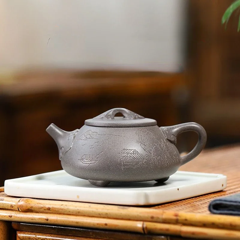 275ml Chinese Yixing Purple Clay Pot Handmade Brewing Teapot Household Chinese Kung Fu Tea Set
275ml Chinese Yixing Purple Clay Pot Handmade Brewing Teapot Household Chinese Kung Fu Tea Set