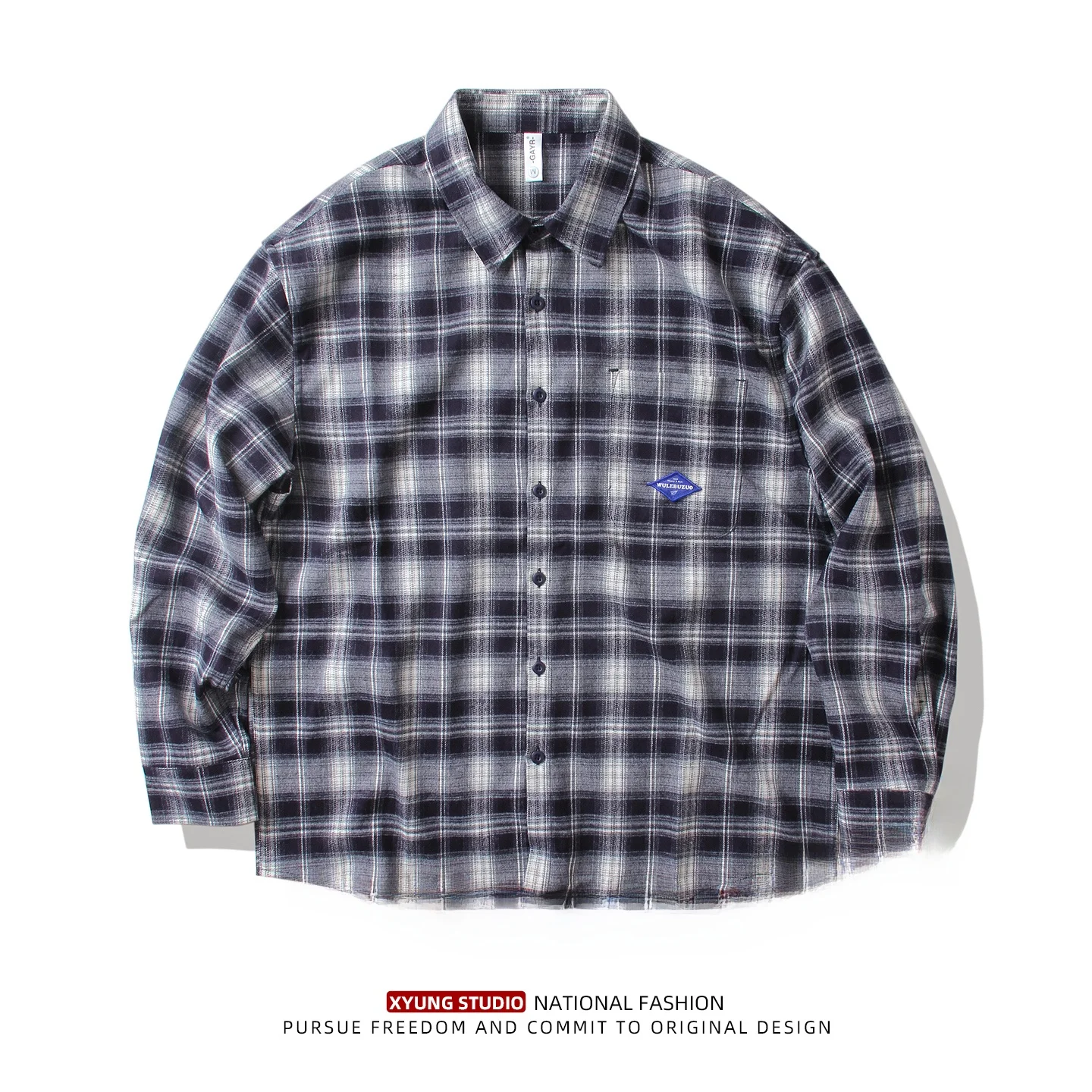 Trendy Plaid Loose Fit Casual Shirt for Men Artistic Fashion Mixed Fiber Brushed Polyester Long Sleeve Button up Coat
Trendy Plaid Loose Fit Casual Shirt for Men Artistic Fashion Mixed Fiber Brushed Polyester Long Sleeve Button up Coat