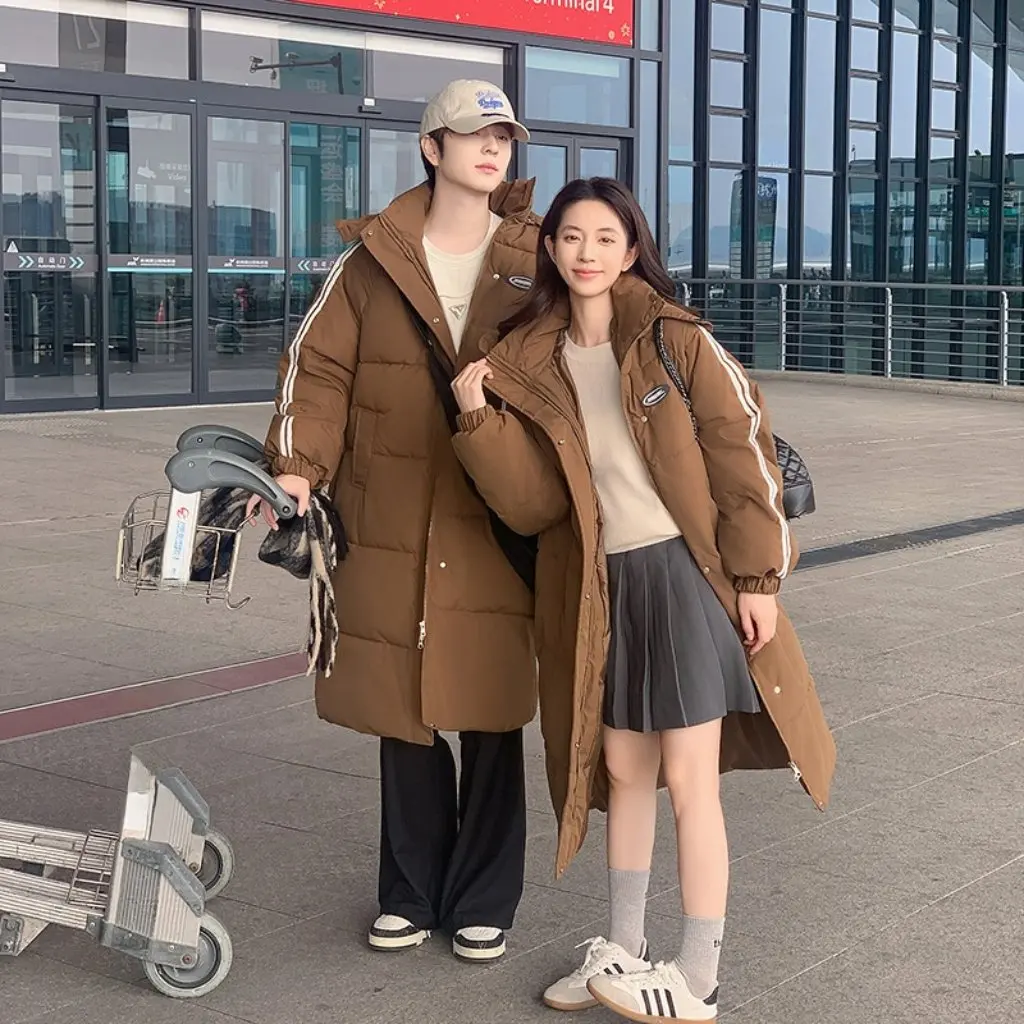 Мужская длинная теплая пуховая хлопковая куртка выше колена, пальто с капюшоном, зимняя новая стильная верхняя одежда на флисовой подкладке для унисекс 
Мужская длинная теплая пуховая хлопковая куртка выше колена, пальто с капюшоном, зимняя новая стильная верхняя одежда на флисовой подкладке для унисекс