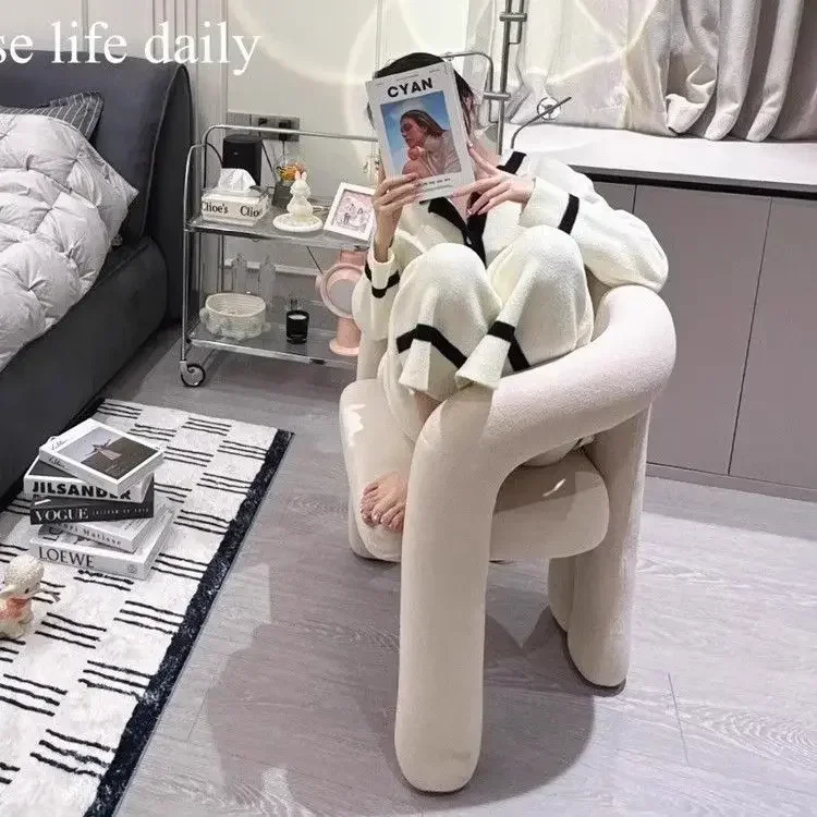 Nordic Light Luxury Restaurant Chair Casual Home Backrest Manicure Makeup Dressing
Nordic Light Luxury Restaurant Chair Casual Home Backrest Manicure Makeup Dressing