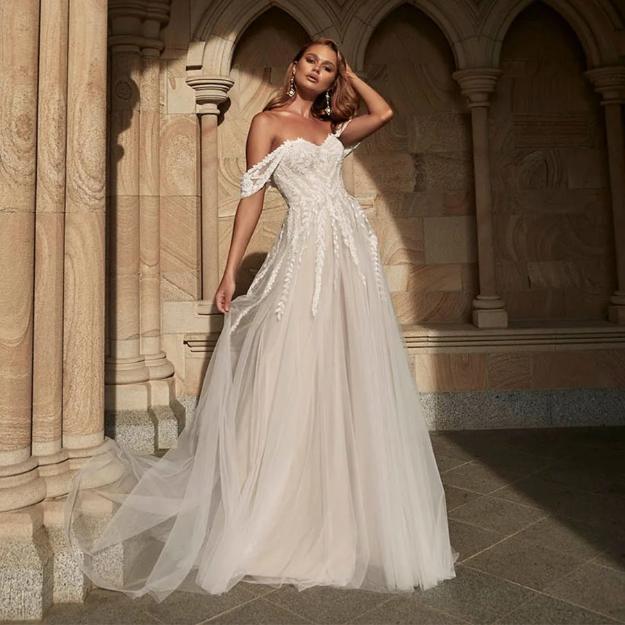 Sweetheart Neck Wedding Dresses Off Shoulder A-line Lace Illusion Sexy Bride Gown Backless Mesh Dress vestidos de novia
Sweetheart Neck Wedding Dresses Off Shoulder A-line Lace Illusion Sexy Bride Gown Backless Mesh Dress vestidos de novia