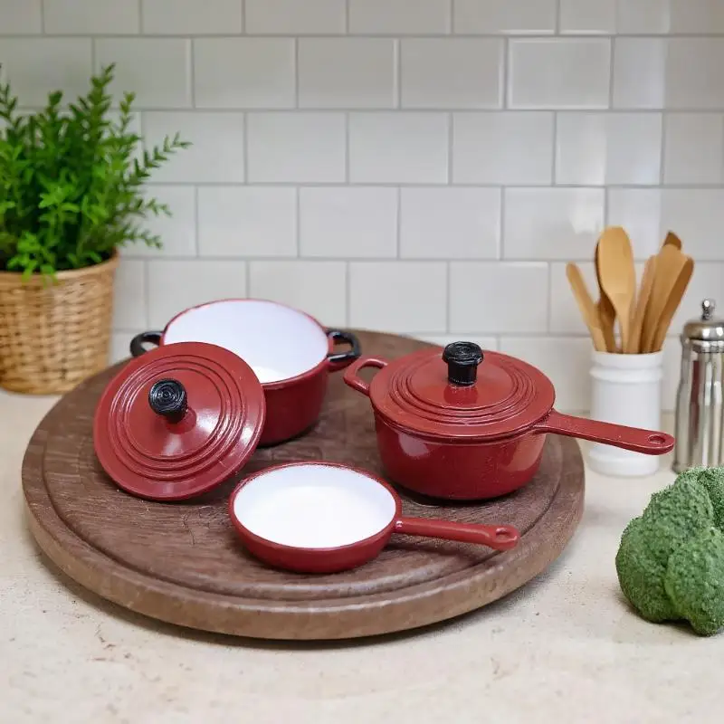 **3Pcs Miniature Cookware Cooking Set Dollhouse Accessories 1:12 Alloy Enamel Pots And Pans Mini Cooking Play Kit For Game
**3Pcs Miniature Cookware Cooking Set Dollhouse Accessories 1:12 Alloy Enamel Pots And Pans Mini Cooking Play Kit For Game