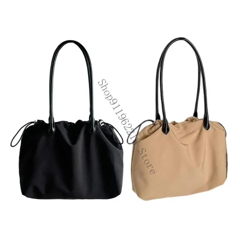 Lightweight Nylon Shoulder Bag Designed For Short Trips And Leisure Activities 066F
Lightweight Nylon Shoulder Bag Designed For Short Trips And Leisure Activities 066F