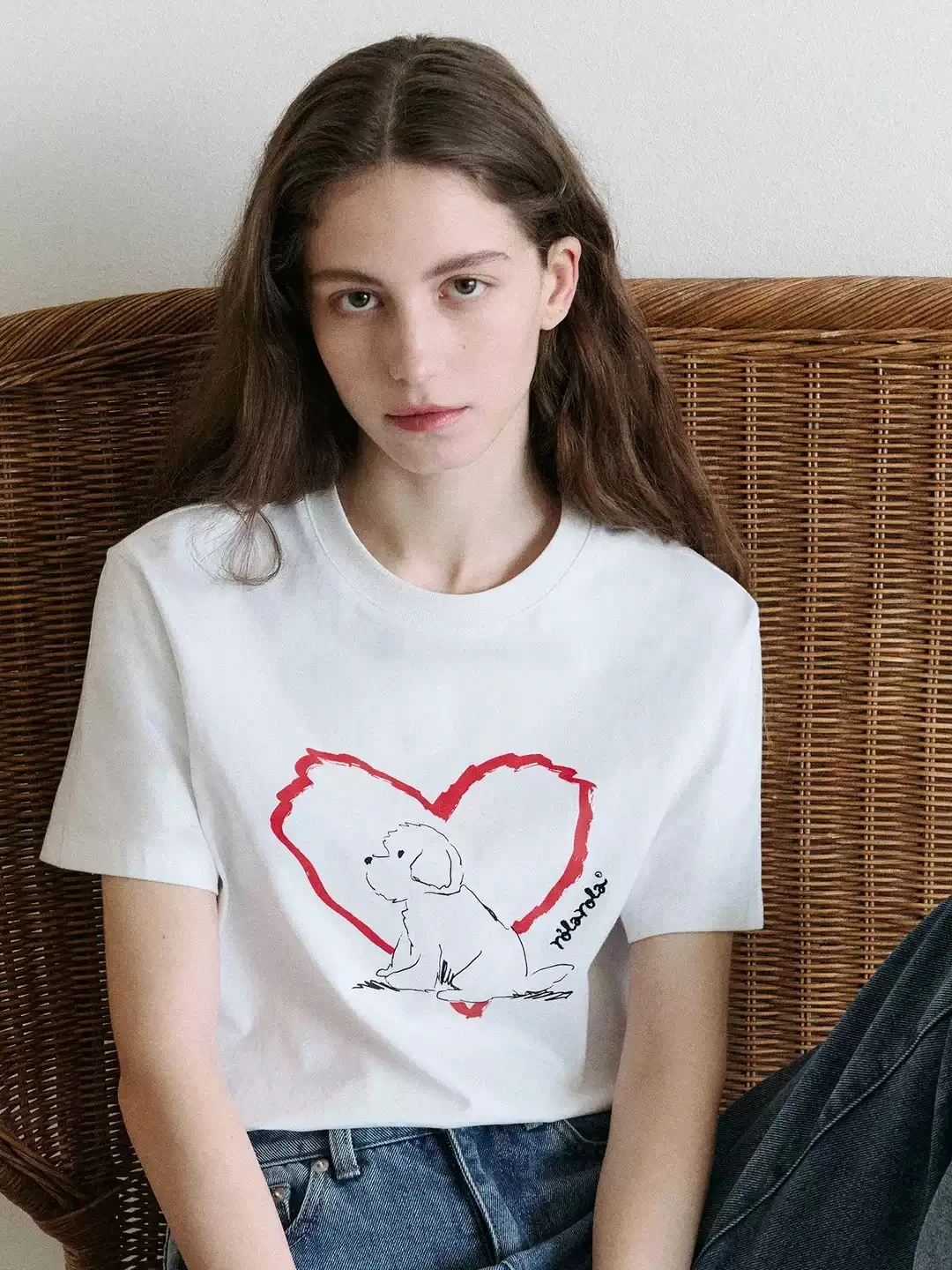 3 цвета HDPPF Корейский дизайнерский бренд 25 Лето ROLAROLA Line Love Letter Свободная футболка с короткими рукавами
3 цвета HDPPF Корейский дизайнерский бренд 25 Лето ROLAROLA Line Love Letter Свободная футболка с короткими рукавами