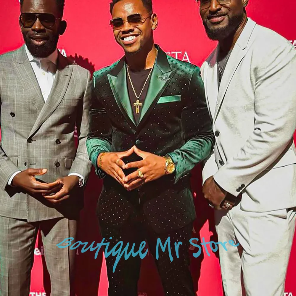 Luxury Green Velvet Men's Suits Single Breasted Peaked Lapel Blazer with Rhinestone Details Evening Party Prom Jacket 2Piece Set
Luxury Green Velvet Men's Suits Single Breasted Peaked Lapel Blazer with Rhinestone Details Evening Party Prom Jacket 2Piece Set