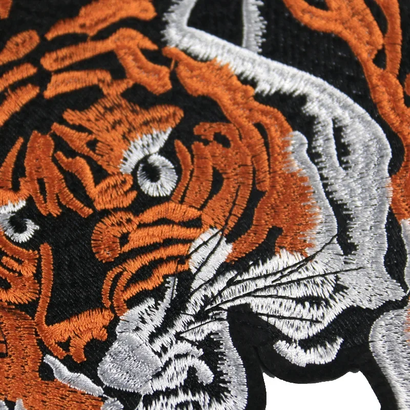 1PCS Down Mountain Mighty Tiger Embroidery Cloth Sticker Domineering King Of Beasts Adhesive For Clothing Denim DIY Retail
1PCS Down Mountain Mighty Tiger Embroidery Cloth Sticker Domineering King Of Beasts Adhesive For Clothing Denim DIY Retail