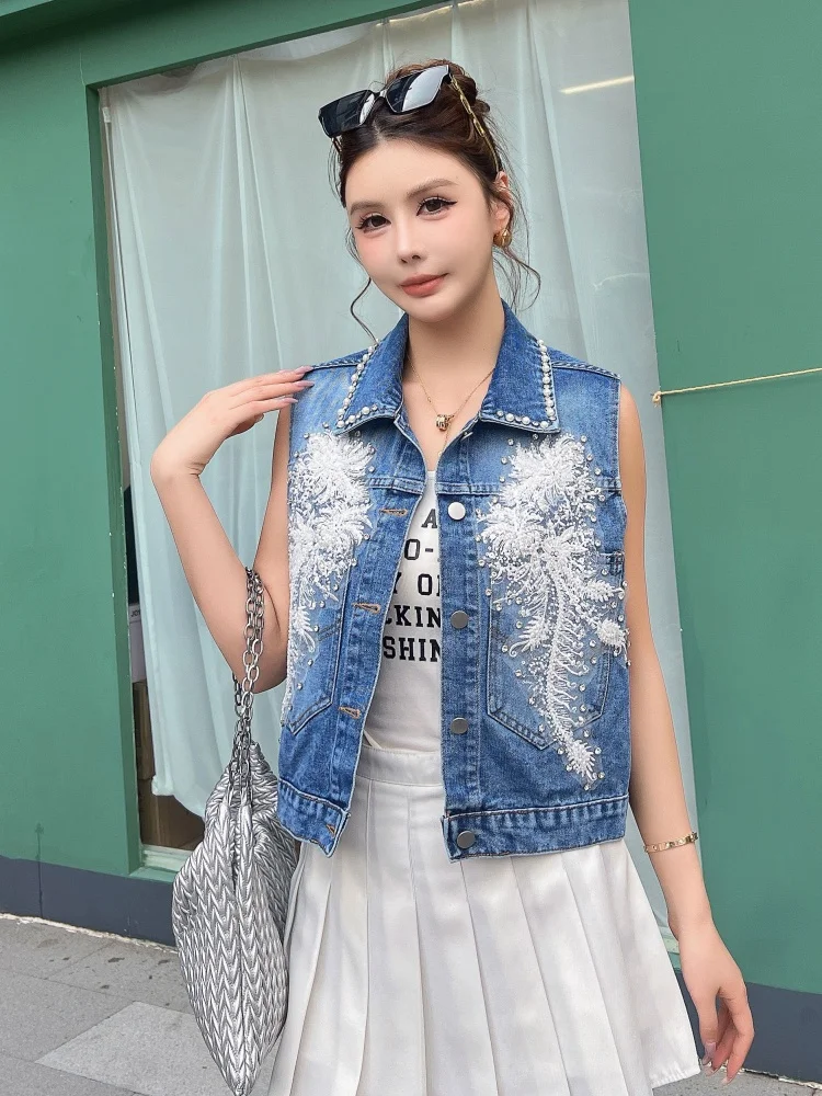 Lace Embellished Short Denim Vest Women's Sleeveless Jacket Korean Style Spring Summer New Fashion City Commute Standard Fit
Lace Embellished Short Denim Vest Women's Sleeveless Jacket Korean Style Spring Summer New Fashion City Commute Standard Fit