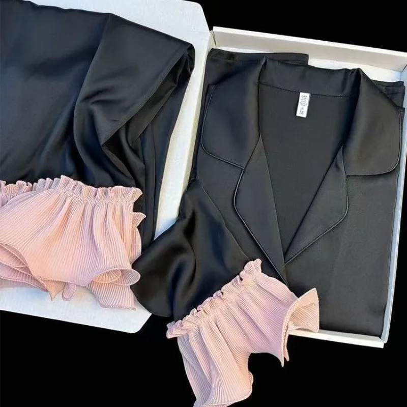 Female Spring and Autumn Set Female Home Dress Sweet Fashion Shop Sales with Chest Pad Light Luxury New Water Light Silk Pajamas
Female Spring and Autumn Set Female Home Dress Sweet Fashion Shop Sales with Chest Pad Light Luxury New Water Light Silk Pajamas