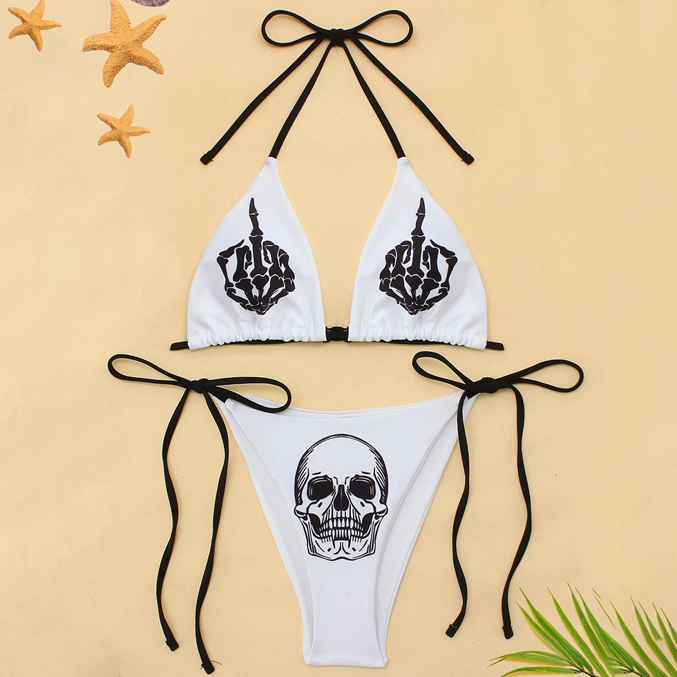 Gothic Bikini 2025 Women Punk Skull Print Bra Triangle Bottoms Swimsuit Split Bathing Suit Underwear Y2K Bikinis Swimwear
Gothic Bikini 2025 Women Punk Skull Print Bra Triangle Bottoms Swimsuit Split Bathing Suit Underwear Y2K Bikinis Swimwear