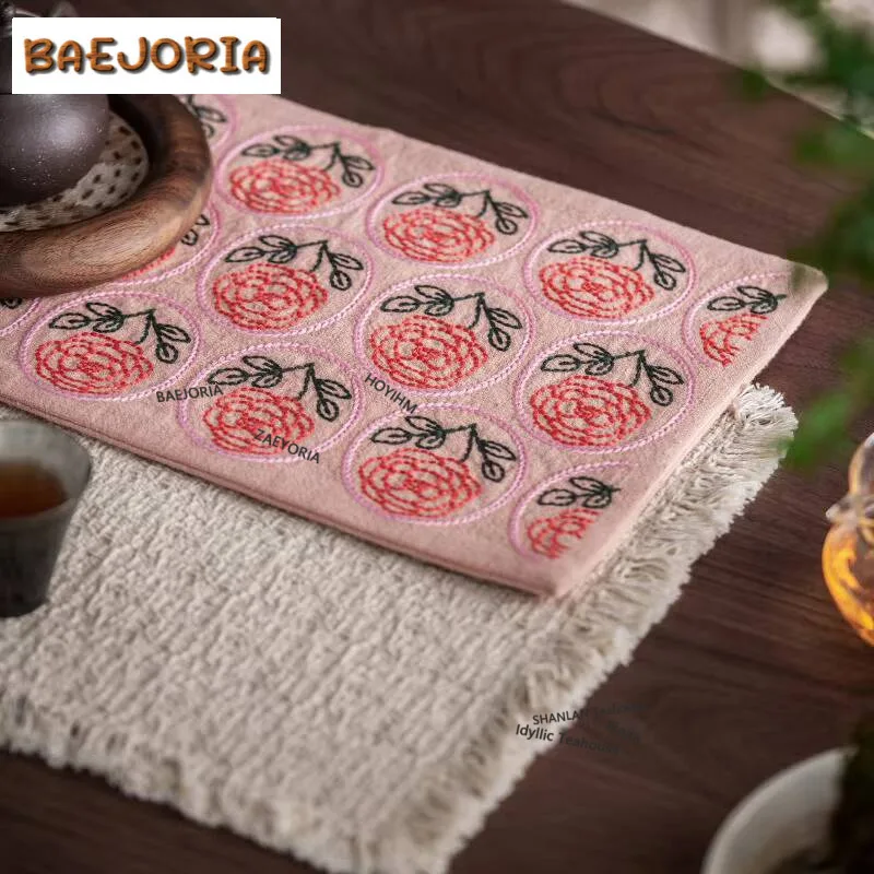 Rose Embroidered Tea Table Mats Luxury Tea Professional Rag Drink Coaster Household Dinner Table Cloth Mat Drinkware Collection
Rose Embroidered Tea Table Mats Luxury Tea Professional Rag Drink Coaster Household Dinner Table Cloth Mat Drinkware Collection