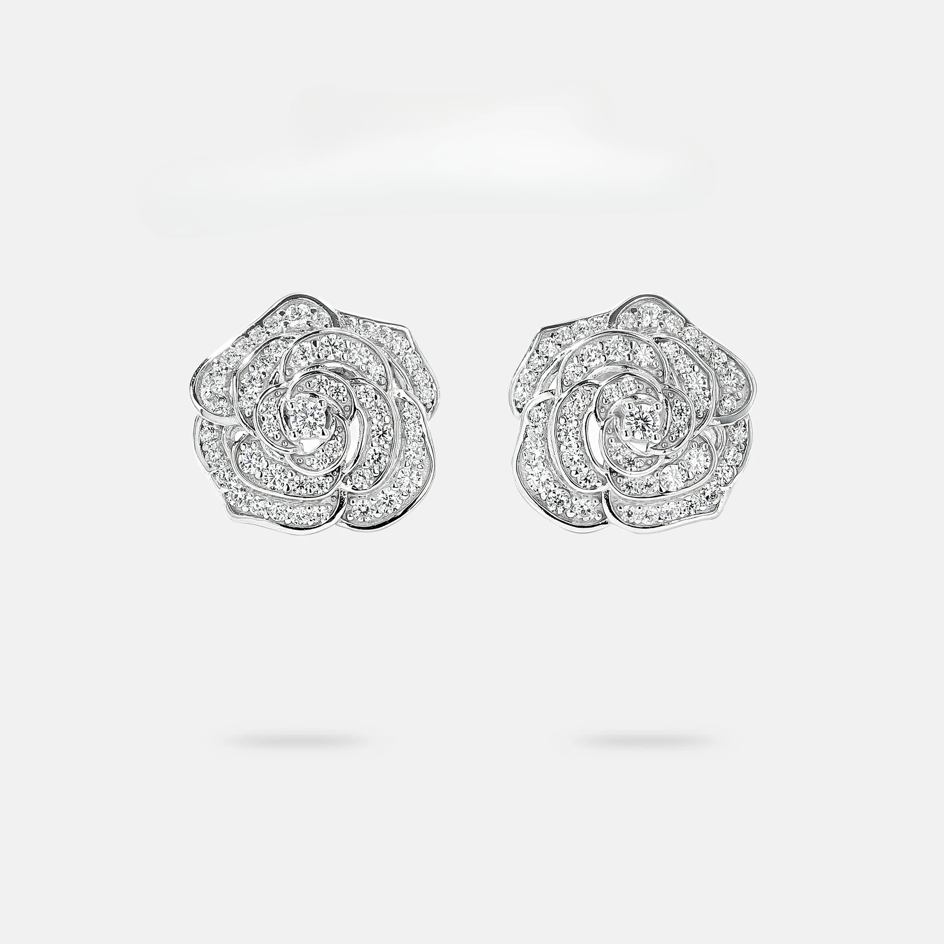 New S925 Silver Rose Earrings for Women, Light Luxury, High-end, Niche, High Carbon Diamond Jewelry on Sale, Wedding Jewelry
New S925 Silver Rose Earrings for Women, Light Luxury, High-end, Niche, High Carbon Diamond Jewelry on Sale, Wedding Jewelry