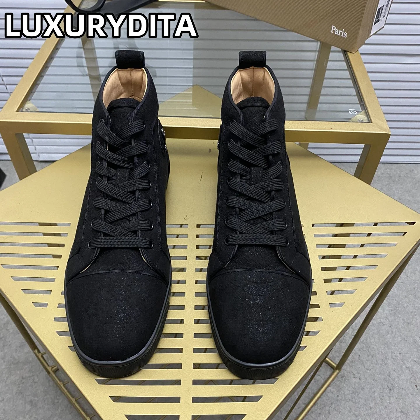 Top Quality Womens Trendy Casual Tennis Shoes Luxury Mens Real Leather Sneakers 35-48 Designr Rivet Red Soled Lovers Shoes M0204
Top Quality Womens Trendy Casual Tennis Shoes Luxury Mens Real Leather Sneakers 35-48 Designr Rivet Red Soled Lovers Shoes M0204