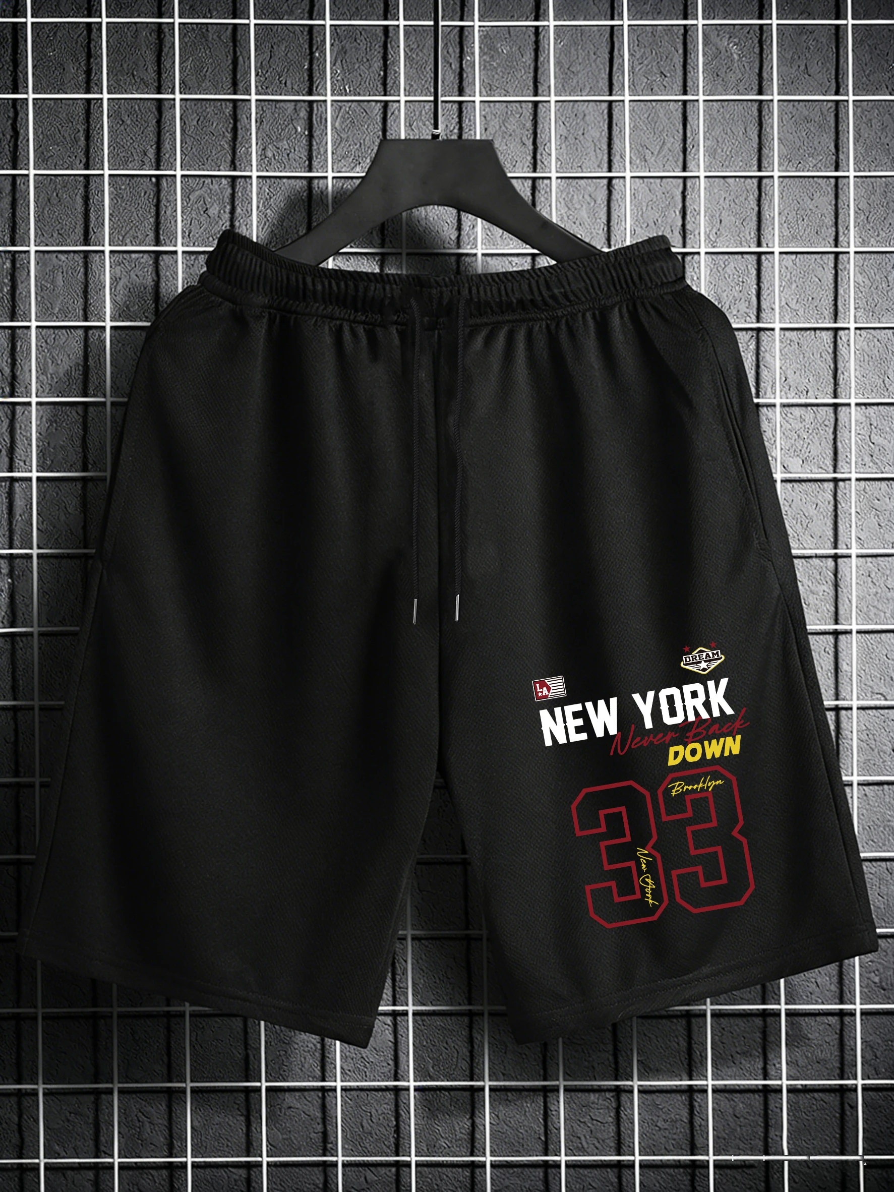 Мужские шорты New York Never Back Down Number 33 с принтом, на шнурке, с карманами, широкие, летние, для спортзала, дышащие, уличная одежда
Мужские шорты New York Never Back Down Number 33 с принтом, на шнурке, с карманами, широкие, летние, для спортзала, дышащие, уличная одежда