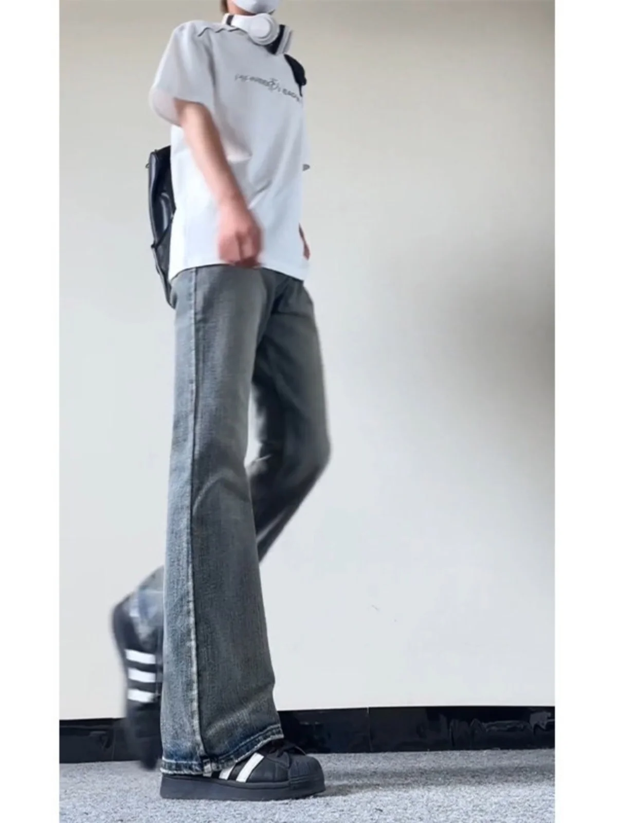 American High Street Vibe Men's High Waist Slim Straight Leg Jeans Clean Fit No Leg Cling Micro Flared Pants Youth Trend
American High Street Vibe Men's High Waist Slim Straight Leg Jeans Clean Fit No Leg Cling Micro Flared Pants Youth Trend