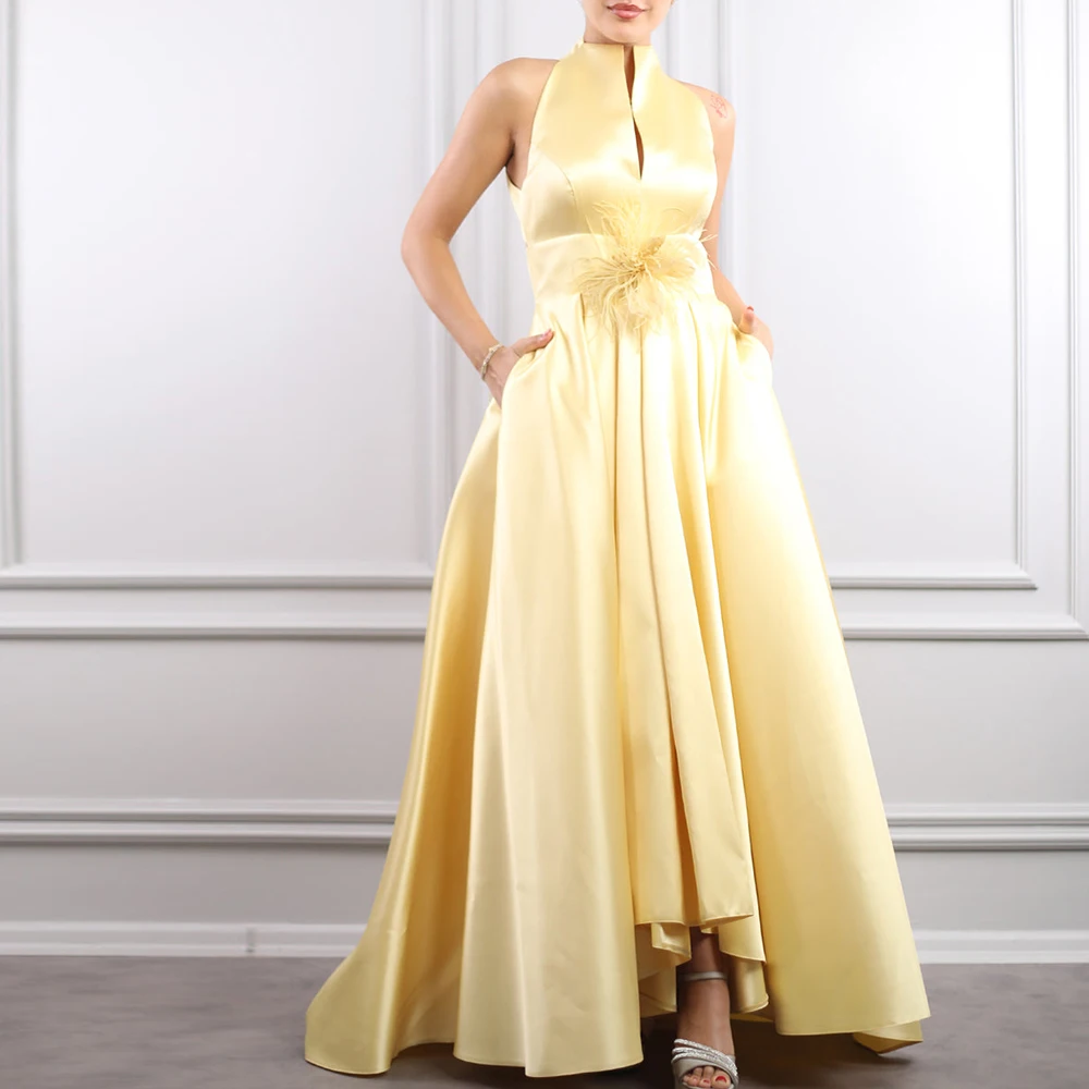 CustomizedHalter Straight Satin Sleeveless Floor Length Pleats Solid Color Sweep Train Classic Celebrity Dress Flowers Quinceane
CustomizedHalter Straight Satin Sleeveless Floor Length Pleats Solid Color Sweep Train Classic Celebrity Dress Flowers Quinceane
