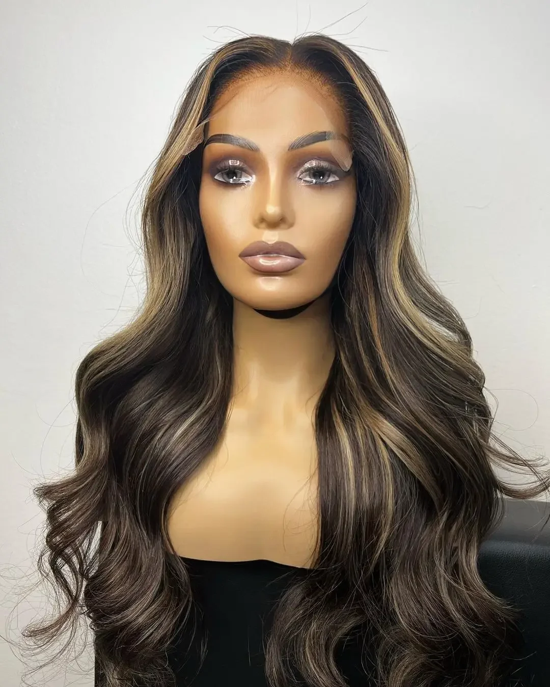 Glueless Soft Long body wave Highlight Blond 5x5 Silk Base Jewish Human Hair With BabyHair HD Lace European Hair Preplucked
Glueless Soft Long body wave Highlight Blond 5x5 Silk Base Jewish Human Hair With BabyHair HD Lace European Hair Preplucked