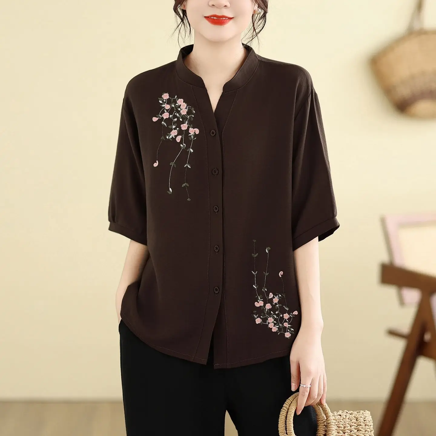 Brown Embroidered Mandarin Collar Short Sleeve Loose Casual Shirt for Women Summer Lightweight Chinese Style Blouse
Brown Embroidered Mandarin Collar Short Sleeve Loose Casual Shirt for Women Summer Lightweight Chinese Style Blouse