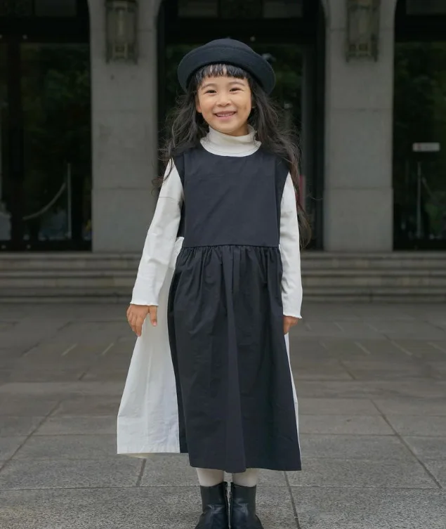2025 Childrens Clothing Set Spring and Autumn Girls Cotton and Hemp Sleeveless Vest Childrens Skirt
2025 Childrens Clothing Set Spring and Autumn Girls Cotton and Hemp Sleeveless Vest Childrens Skirt