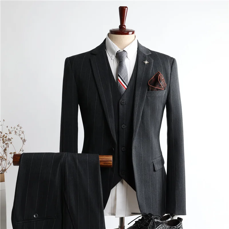 (49) Groom's Wedding Suit for Men Korean Style Slim Fit Professional Business Suit
(49) Groom's Wedding Suit for Men Korean Style Slim Fit Professional Business Suit