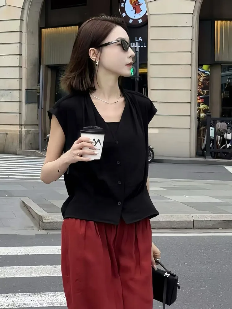 Летний топ Zhou с V-образным вырезом, фактурной тканью, открытыми плечами, изящным дизайном, свободного кроя, для повседневной носки
Летний топ Zhou с V-образным вырезом, фактурной тканью, открытыми плечами, изящным дизайном, свободного кроя, для повседневной носки