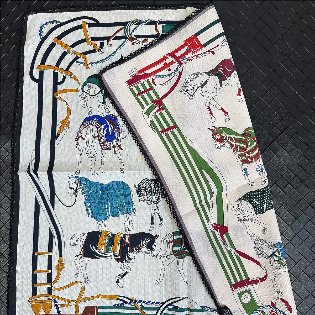 Double Faced Cotton Scarf Luxury Designer Square Shawls Warm Soft Bandanas 65CM Hair Bag Head Accessories Valentine's Day Gift
Double Faced Cotton Scarf Luxury Designer Square Shawls Warm Soft Bandanas 65CM Hair Bag Head Accessories Valentine's Day Gift