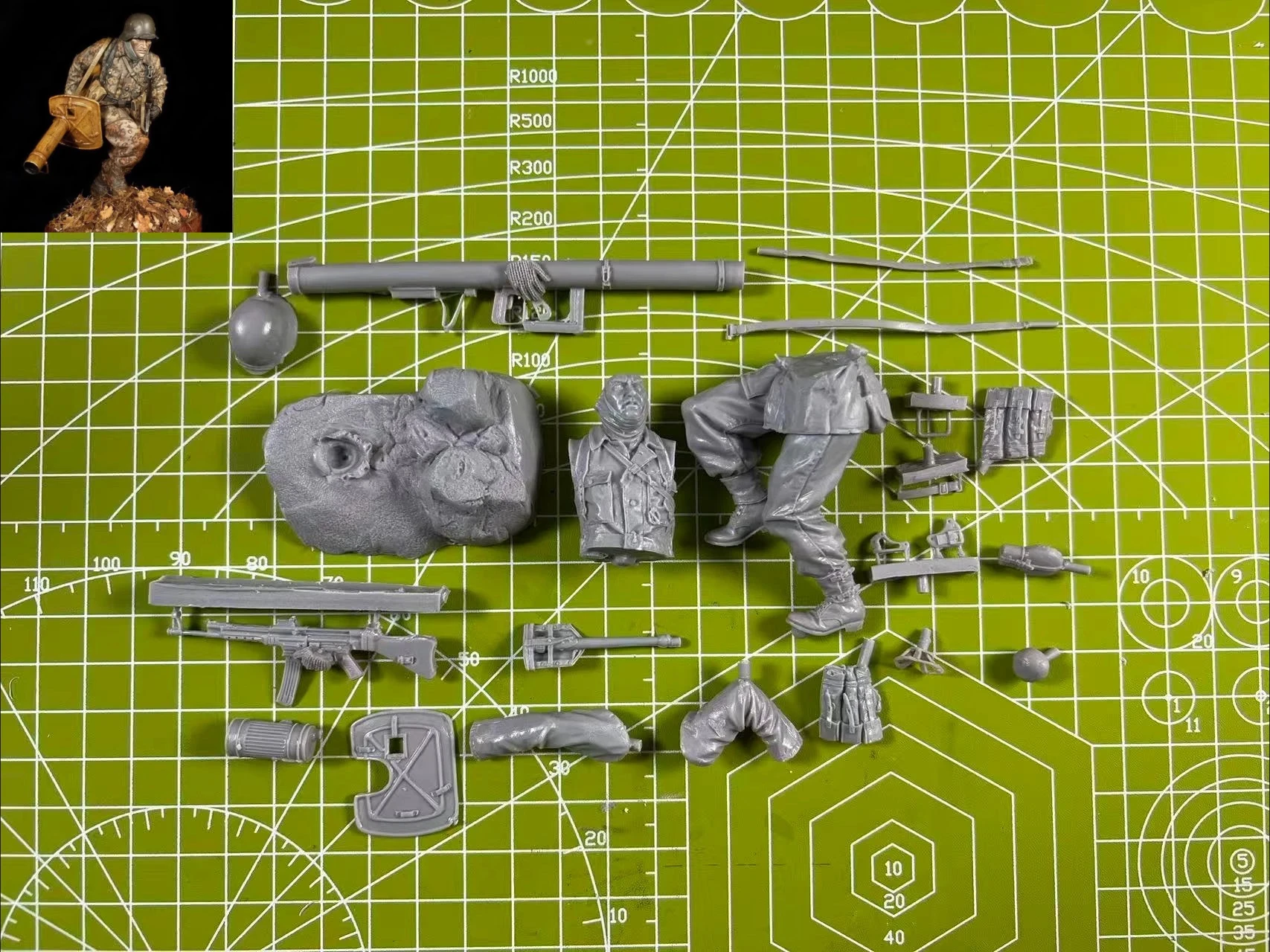 1:16 Resin Model Gray Kit Armored Soldier Model Needs To Be Assembled Without Painting
1:16 Resin Model Gray Kit Armored Soldier Model Needs To Be Assembled Without Painting