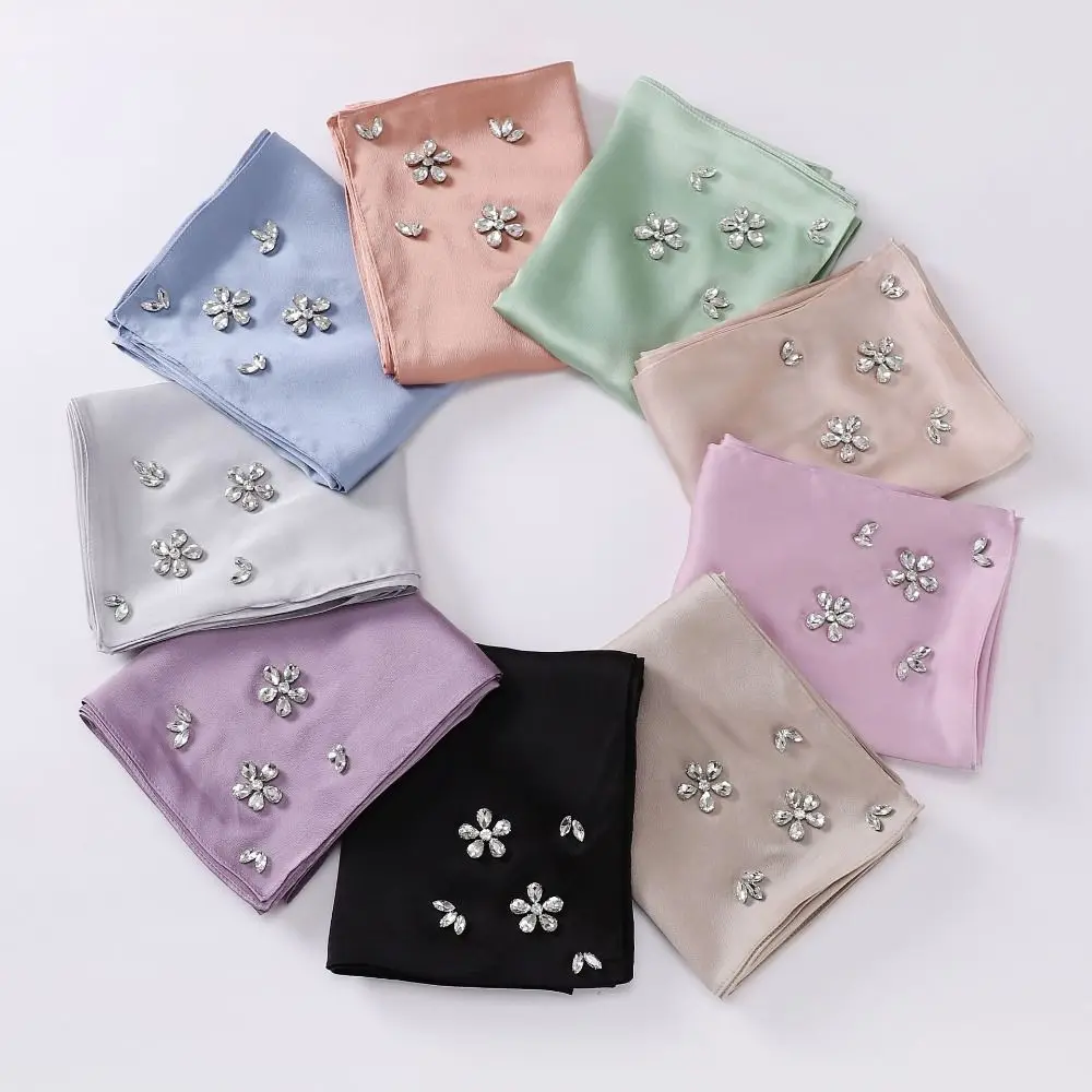 Fashion Solid Color Satin Hijab Silk Smooth Silk Headscarf Bandana Turban Rhinestone Chiffon Scarf Beach
Fashion Solid Color Satin Hijab Silk Smooth Silk Headscarf Bandana Turban Rhinestone Chiffon Scarf Beach
