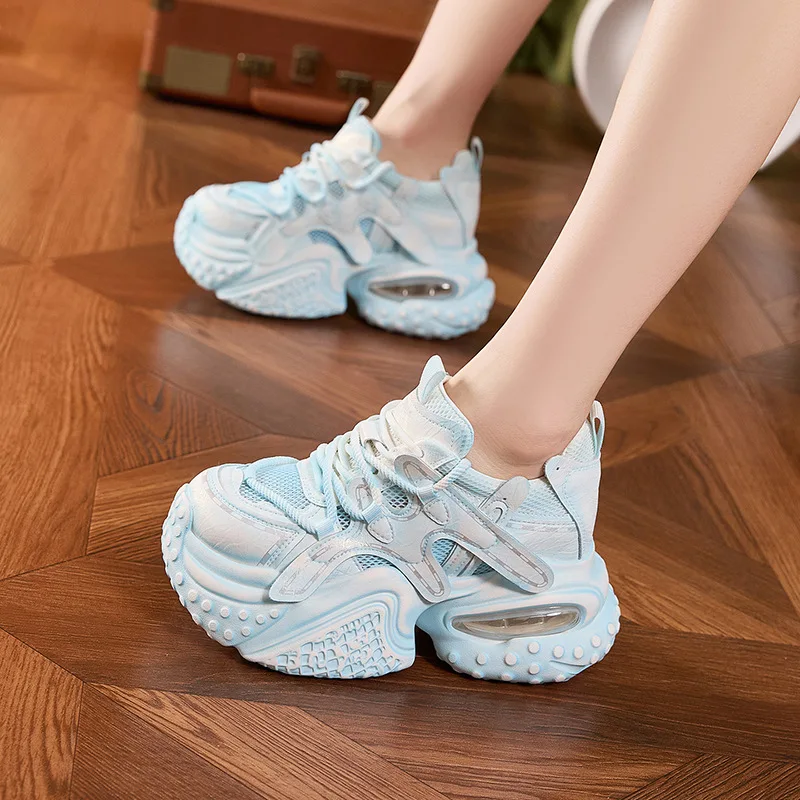 Women's Thick Sole Dad Shoes Breathable Casual Sport Perforated Mesh Increased Height Versatile Summer Footwear
Women's Thick Sole Dad Shoes Breathable Casual Sport Perforated Mesh Increased Height Versatile Summer Footwear