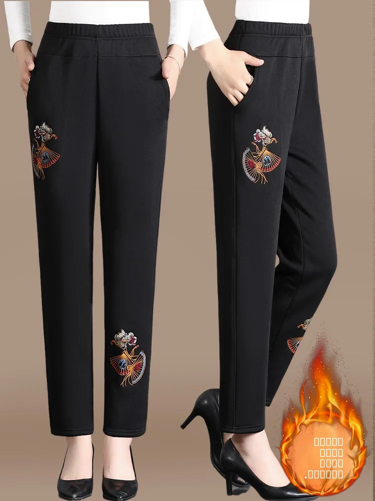 Утепленные повседневные брюки для женщин среднего возраста на флисовой подкладке, с эластичным поясом, прямые, хлопковые, осенне-зимние, теплые
Утепленные повседневные брюки для женщин среднего возраста на флисовой подкладке, с эластичным поясом, прямые, хлопковые, осенне-зимние, теплые