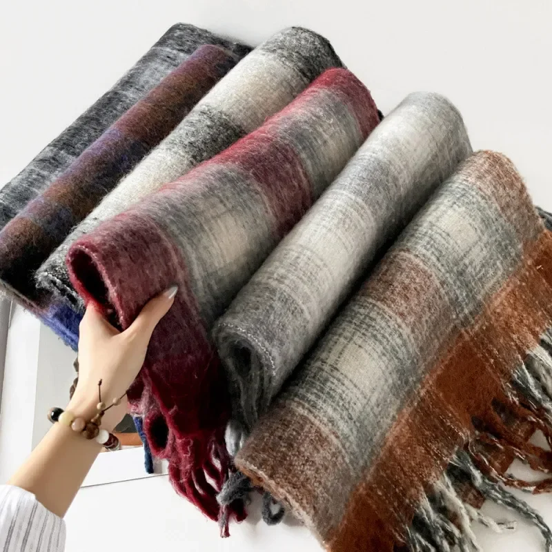 2026 Plaid Mohair Scarf Autumn Winter Fringed Shawl Scarf Wholesale Thickened Warm Fashion Women Scarf Shawl
2026 Plaid Mohair Scarf Autumn Winter Fringed Shawl Scarf Wholesale Thickened Warm Fashion Women Scarf Shawl