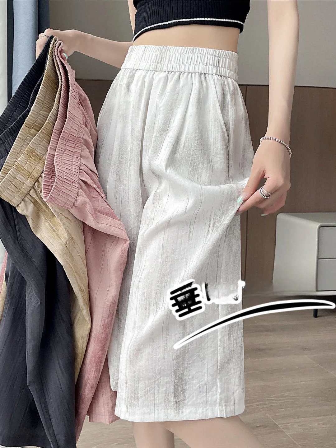 Ice Silk Seven-Foot Pants Women Summer Thin New Dyed Casual High Waist Loose Leg Pants Straight Wide Leg Trousers
Ice Silk Seven-Foot Pants Women Summer Thin New Dyed Casual High Waist Loose Leg Pants Straight Wide Leg Trousers