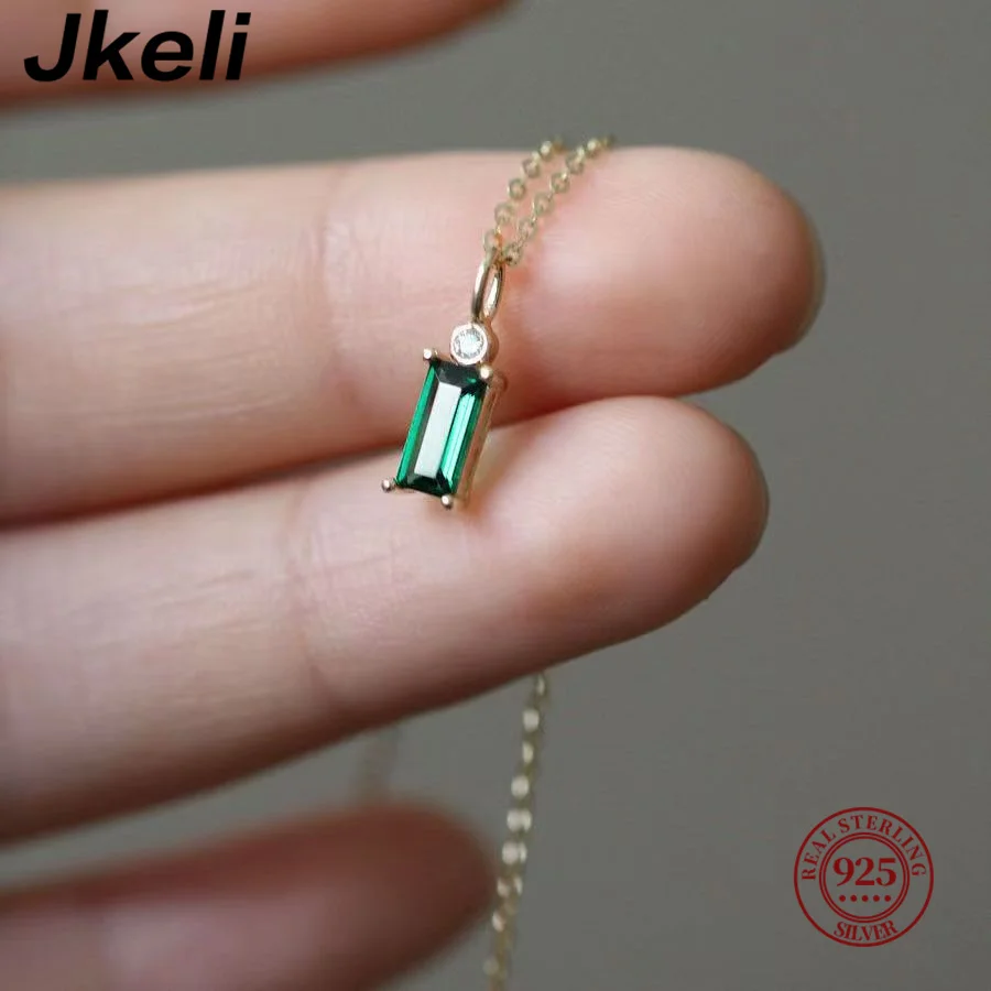Jkeli S925 Sterling Silver Necklace for Women with Green Emerald Sparkling Diamond Lightweight Luxury Ins Choker Pendant
Jkeli S925 Sterling Silver Necklace for Women with Green Emerald Sparkling Diamond Lightweight Luxury Ins Choker Pendant