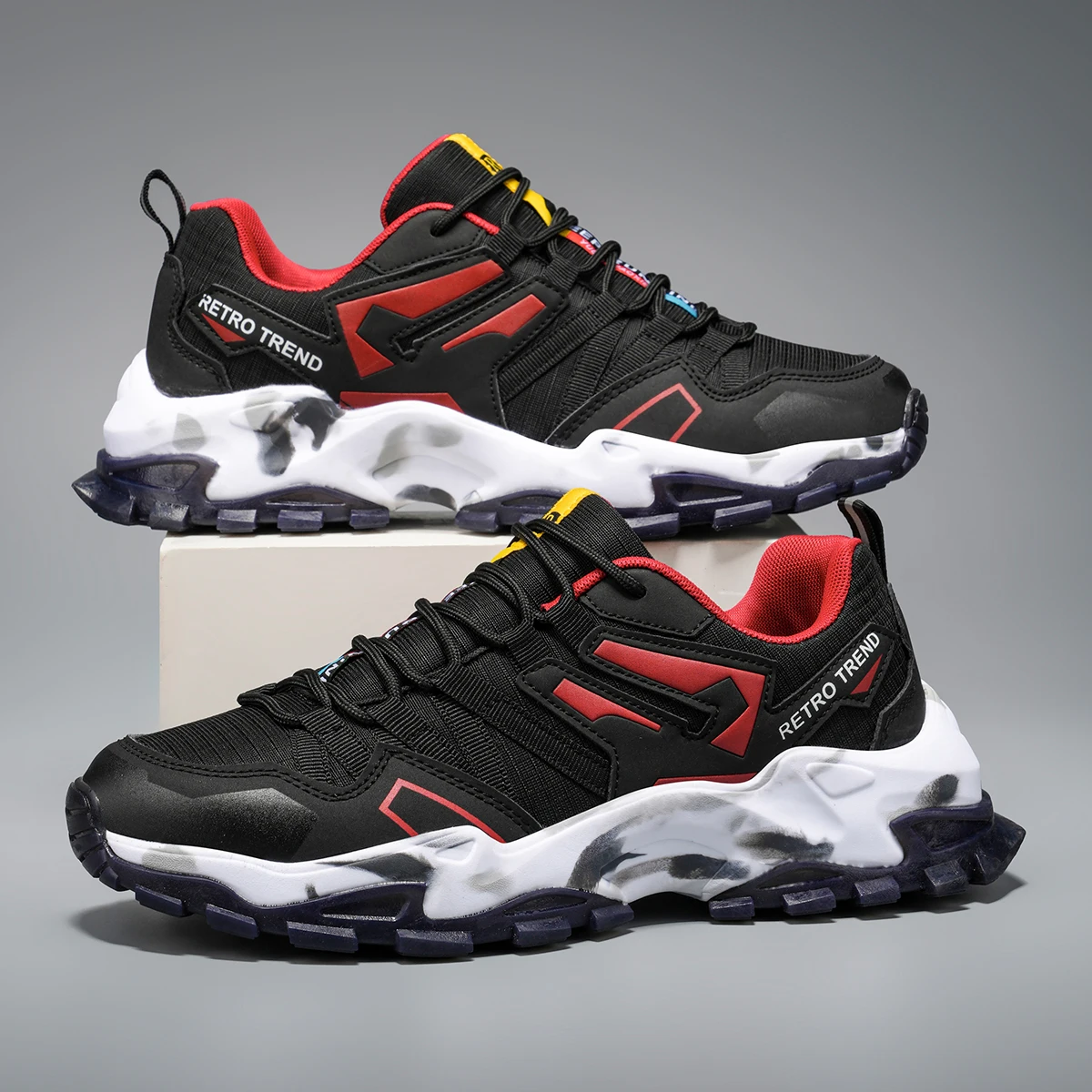 Men's Large Size Outdoor Hiking And Running Shoes Comfortable Casual Versatile Fashionable Sports Shoes for Couples Training
Men's Large Size Outdoor Hiking And Running Shoes Comfortable Casual Versatile Fashionable Sports Shoes for Couples Training