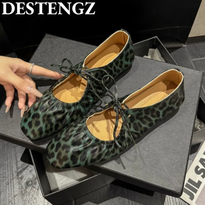 Leopard Women Heeled Shoes Marie Janes Sandals Summer Designer 2025 Trend Shallow Shoes Dress Pumps Soft Leather Lace-Up Zapatos
Leopard Women Heeled Shoes Marie Janes Sandals Summer Designer 2025 Trend Shallow Shoes Dress Pumps Soft Leather Lace-Up Zapatos