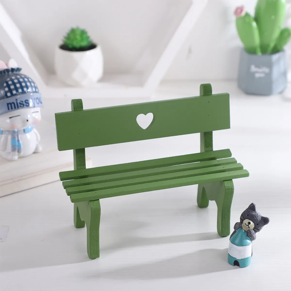 Mini Wooden Garden Bench Green Decorative Porch Chair Miniature Landscape Ornament Photo Booth Props Home Decoration
Mini Wooden Garden Bench Green Decorative Porch Chair Miniature Landscape Ornament Photo Booth Props Home Decoration