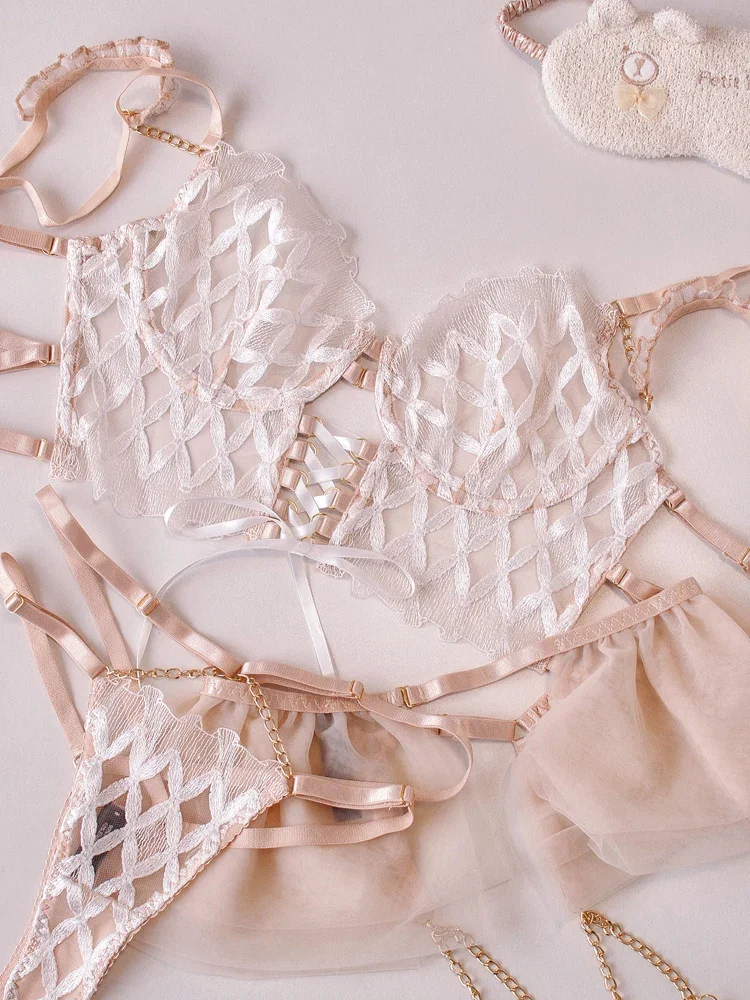 Teenage girls lingerie hollow chain straps diamond mesh embroidery bra set sexy underwear gathering women bralette
Teenage girls lingerie hollow chain straps diamond mesh embroidery bra set sexy underwear gathering women bralette